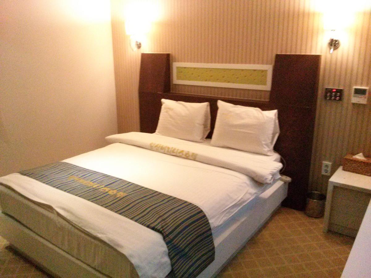 Apsan Business Hotel Daegu Rum bild